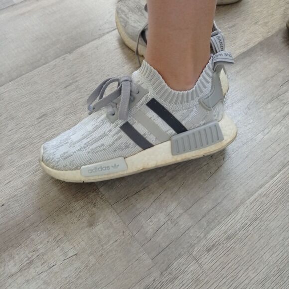 Adidas 6 Women's NMD_R1 Primeknit 'Grey Glitch Camo shoes EU37.5 UK4.5 - Picture 8 of 8